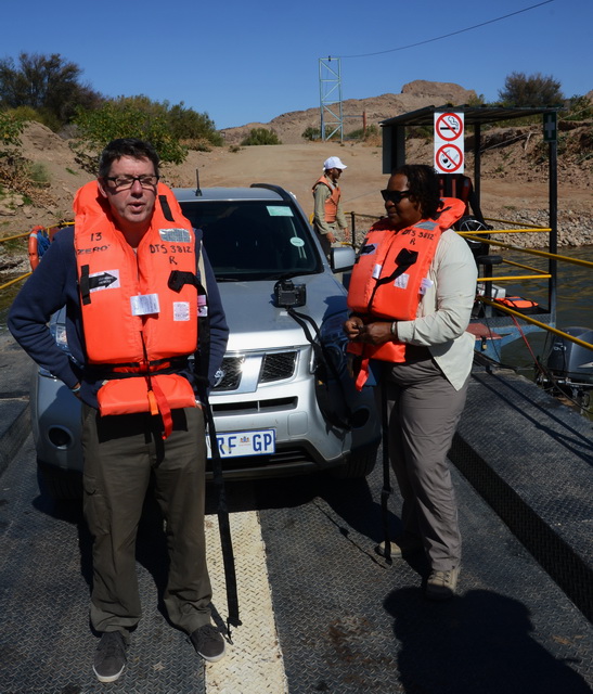 S2652 - Sendelingsdrift, ferry crossing from Namibia to South Africa